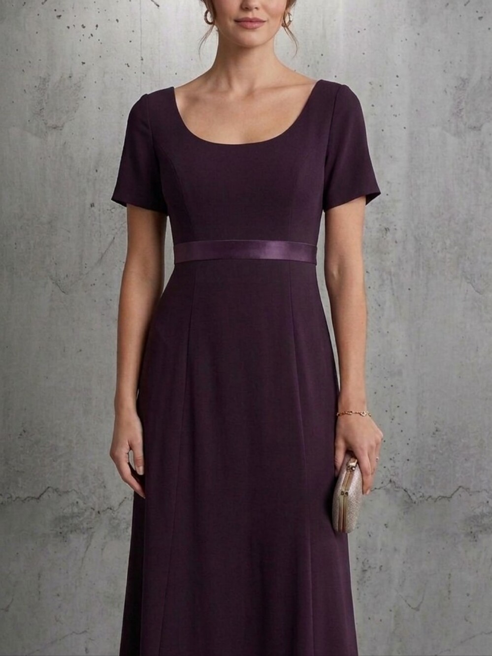 Elegant Plum Short-Sleeve Maxi Dress